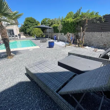 וילה Avec Piscine Chauffee Privee מלון