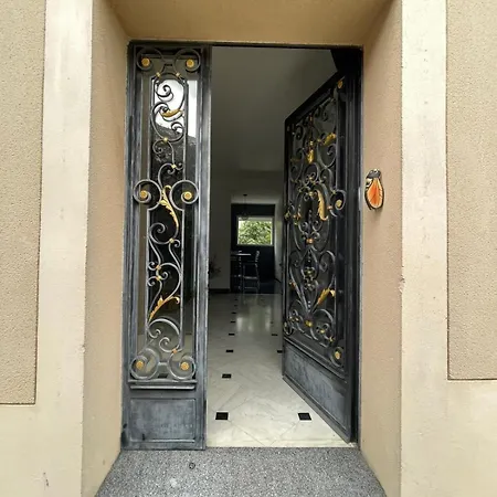 Avec Piscine Chauffée Privée