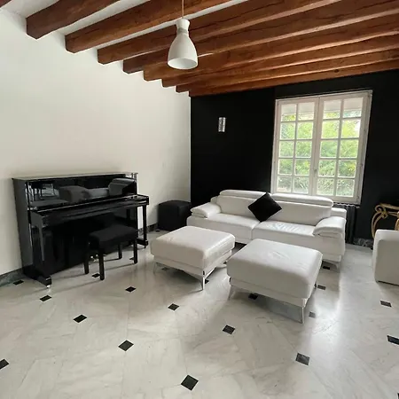 וילה Avec Piscine Chauffee Privee מלון