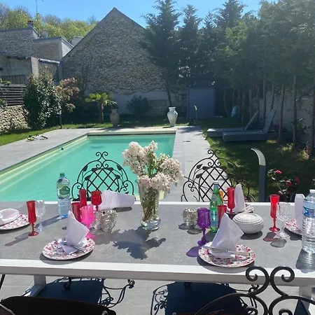 Villa Avec Piscine Chauffée Privée Melun
