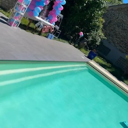 Avec Piscine Chauffée Privée * Melun