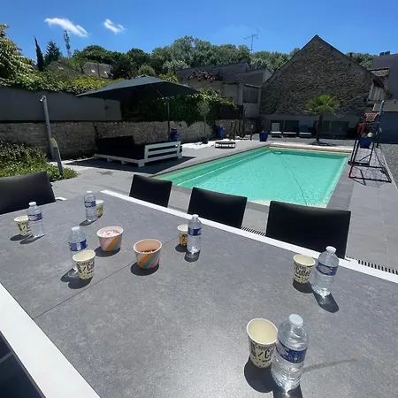 Avec Piscine Chauffée Privée * Melun